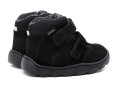 madi_barefoot_black_2.jpg