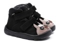 neko_barefoot_alpaca_black_1.jpg